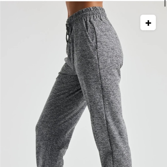 Year of Ours THE L.A.X. JOGGER & STRETCH SHRUG Size Small - Picture 4 of 16